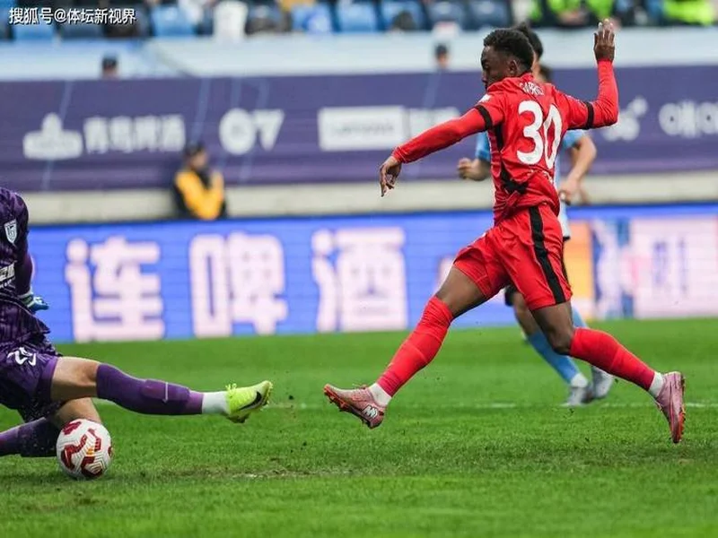 半场-蓉城暂0-0海港 颜骏凌屡次救险海港1射门0射正